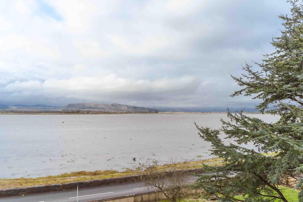 Watersedge Retreat, Views, Sunsets, Dogs Welcome Sandside  Esterno foto