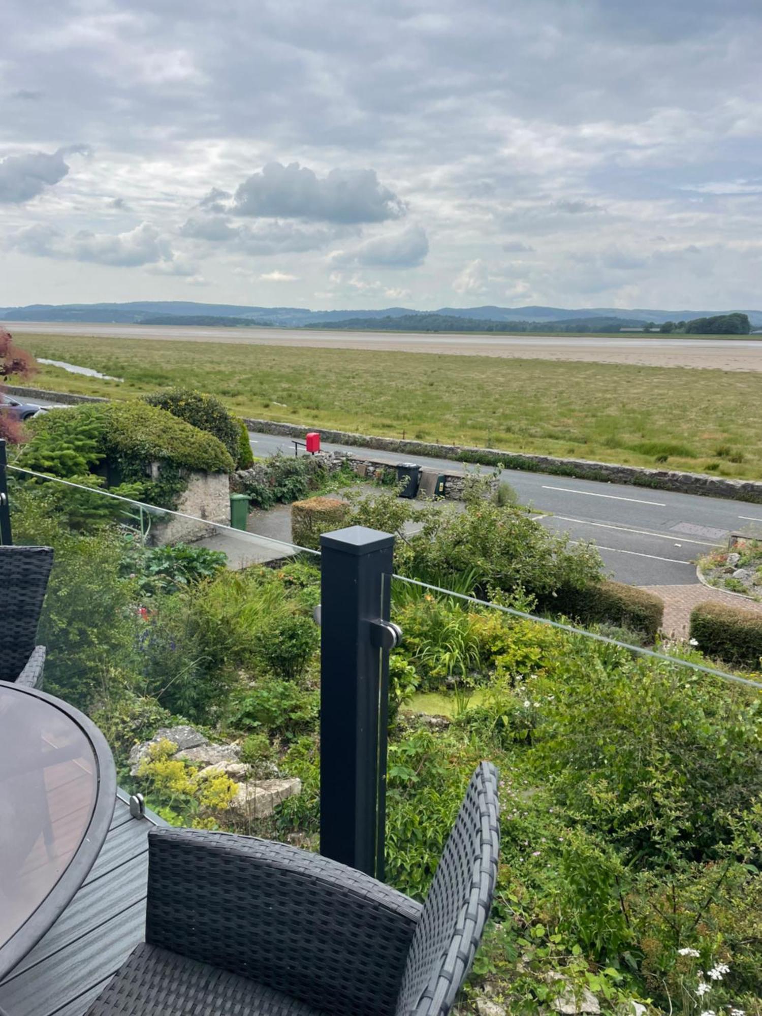 Watersedge Retreat, Views, Sunsets, Dogs Welcome Sandside  Esterno foto